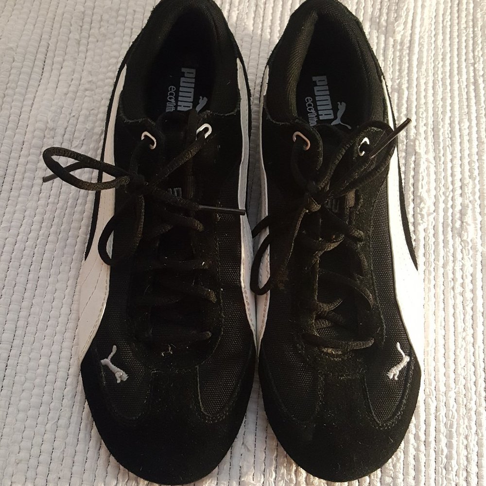 Puma Eco Ortholite Black Suede sneakers